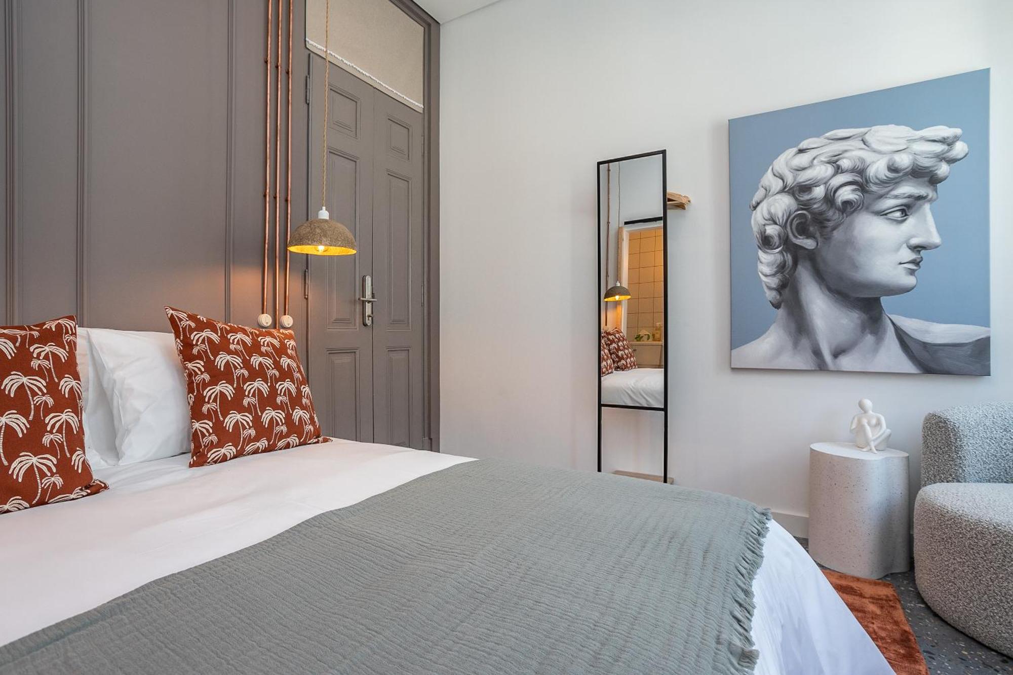 Dona Simone Boutique Suites & Studios - By @ Rita'S Place Faro Exterior photo